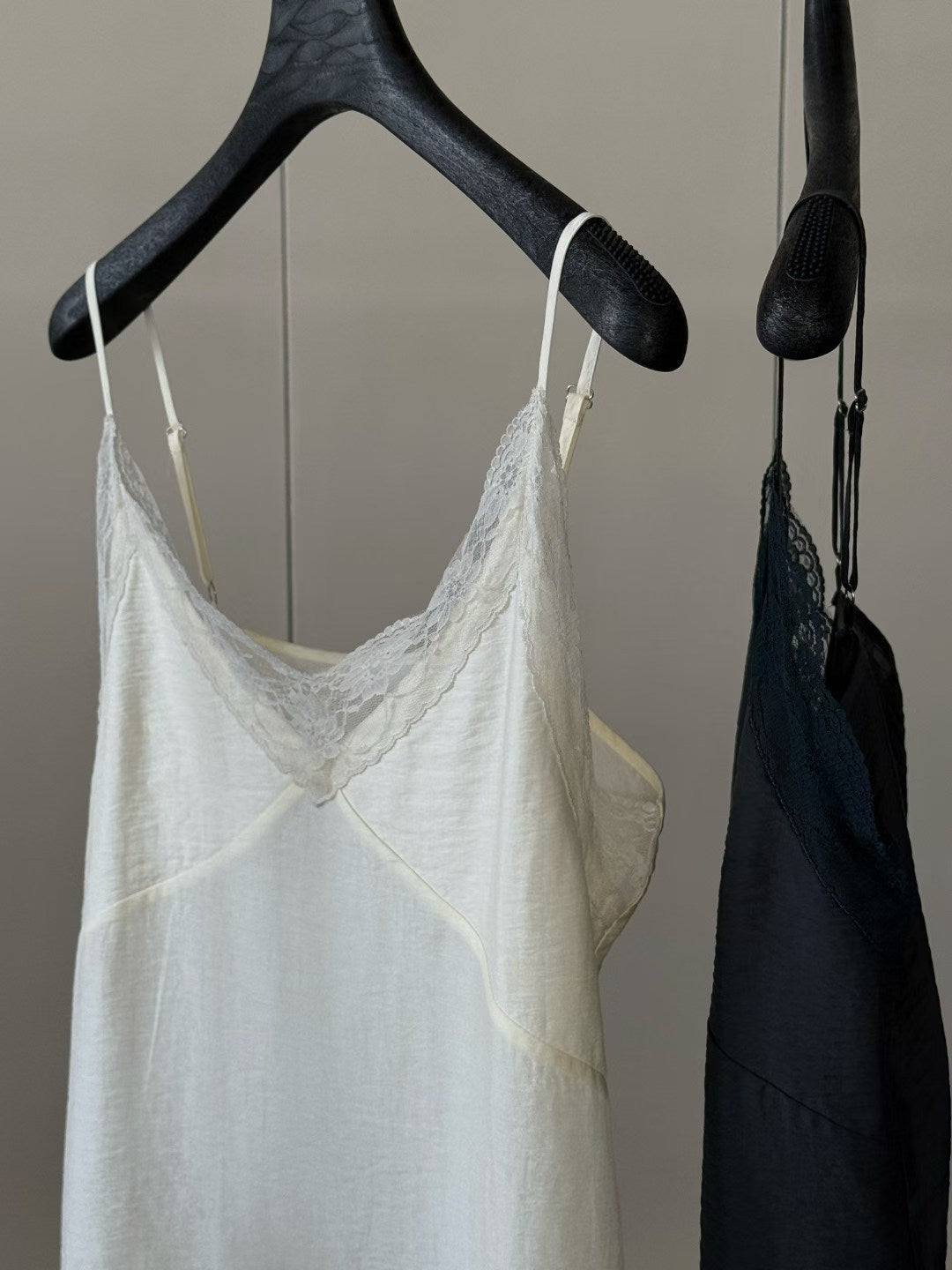 LACHER Elegant Lace Splicing Cami Dress - Versatile Solid Color Midi Slip Dress