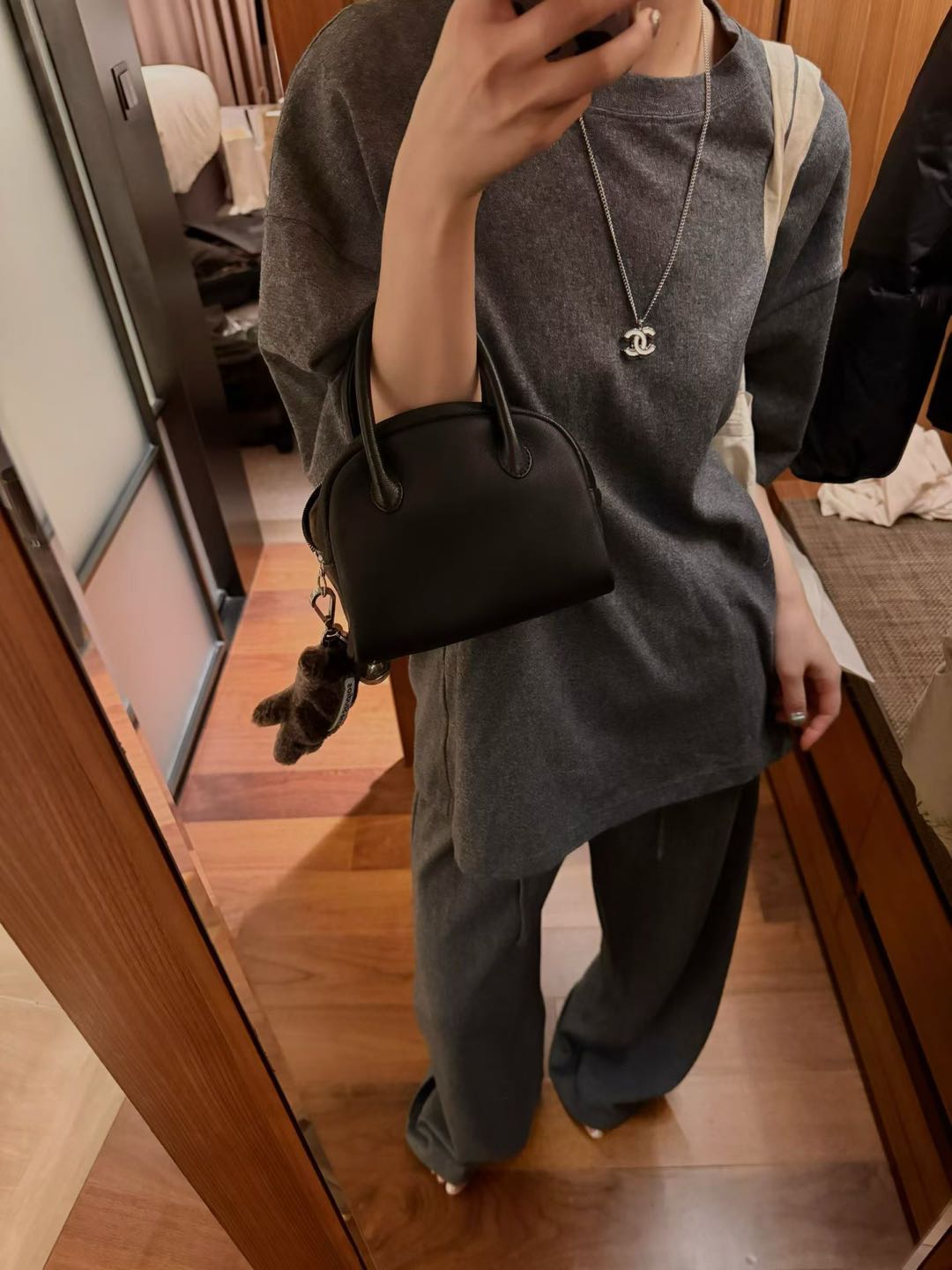 Premium Women's Loose Straight Leg Casual Pants - Minimalist Solid Color Lazy Style Trousers