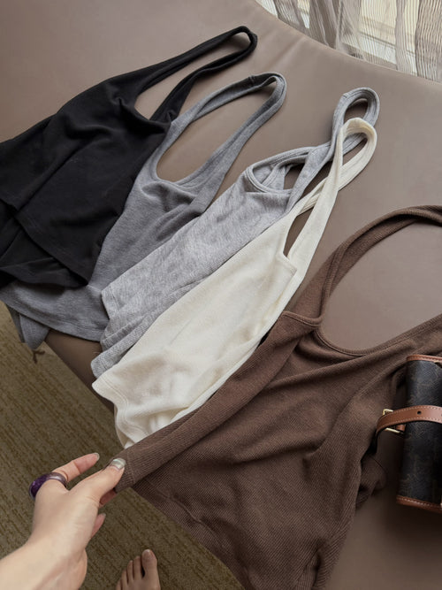 Chic Women's U-Neck Halter Knit Vest - Loose Fit Solid Color Sleeveless Crop Top