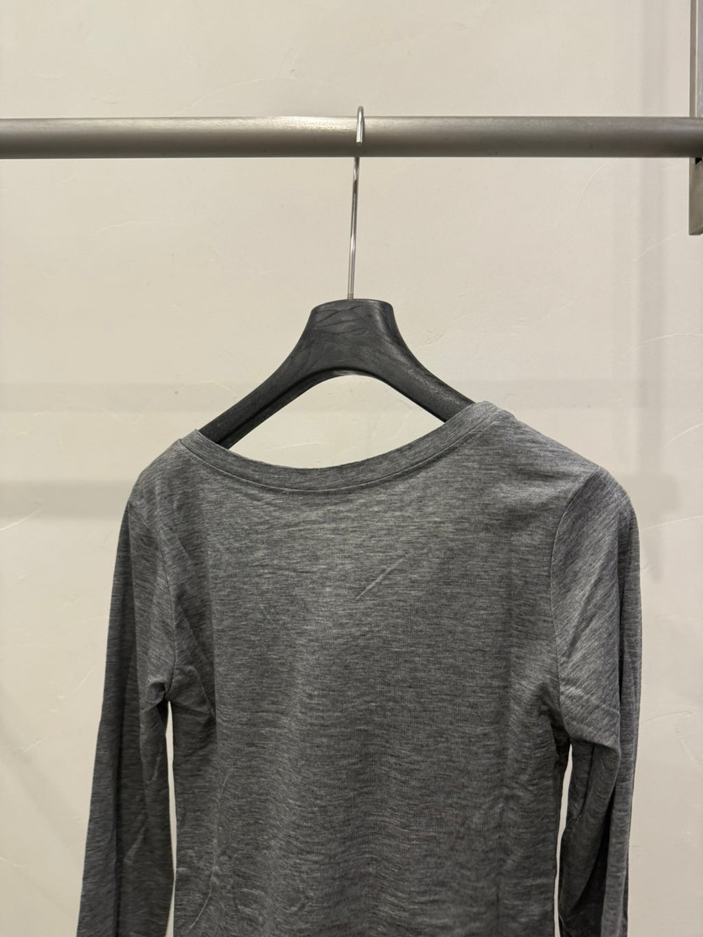 LACHER Premium Wool Blend U-Neck Slim Fit Long Sleeve T-Shirt - Minimalist Elegant Base Layer