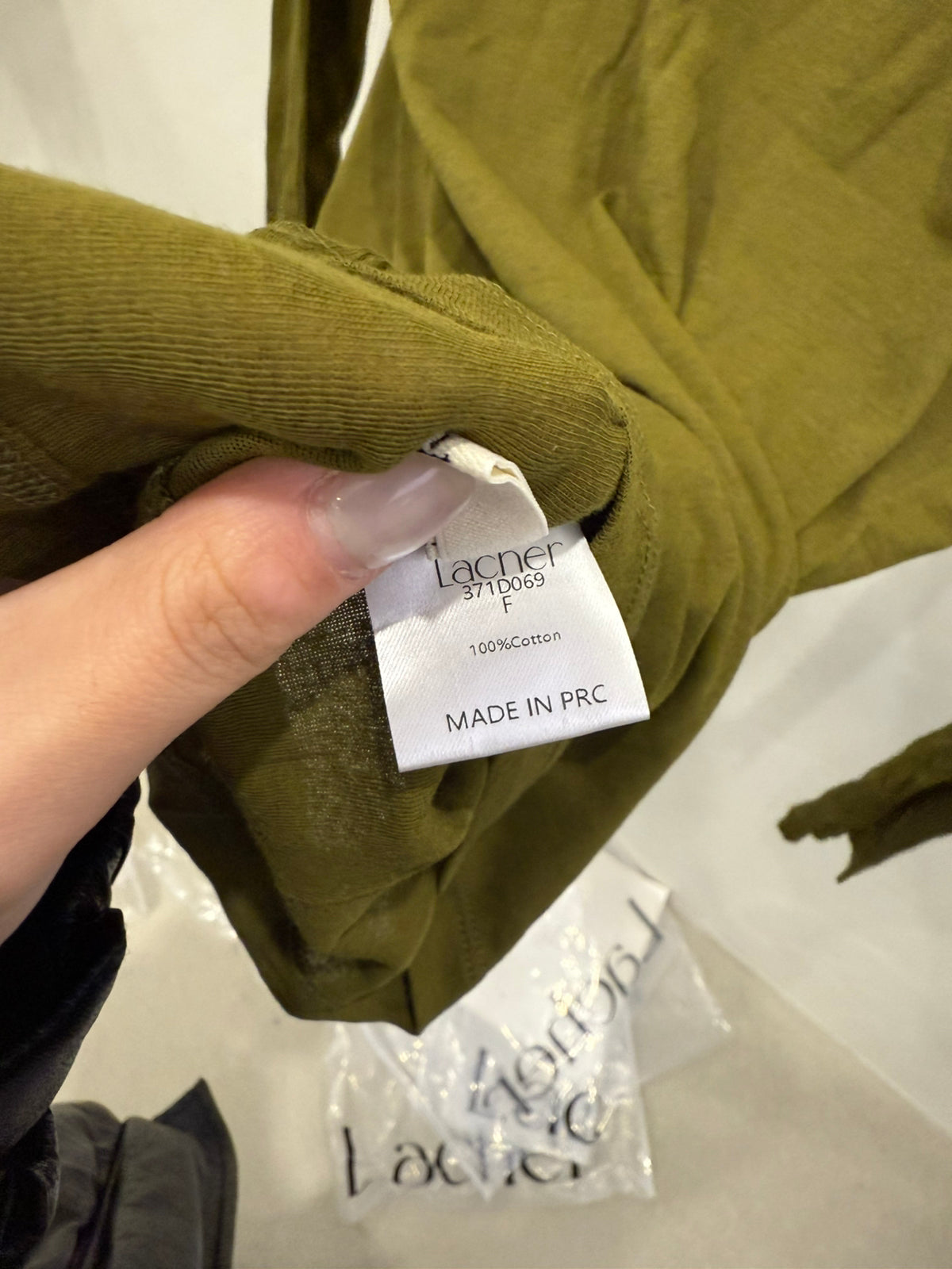 Xiaohongshu Trending! [LACHER] 6-Color High-Twist Yarn Base Layer Revival! New Colors Added, Viral Bestseller Returns! Minimalist Versatile Solid Color Base Layer Long-Sleeve T-Shirt 371D069# SYYY