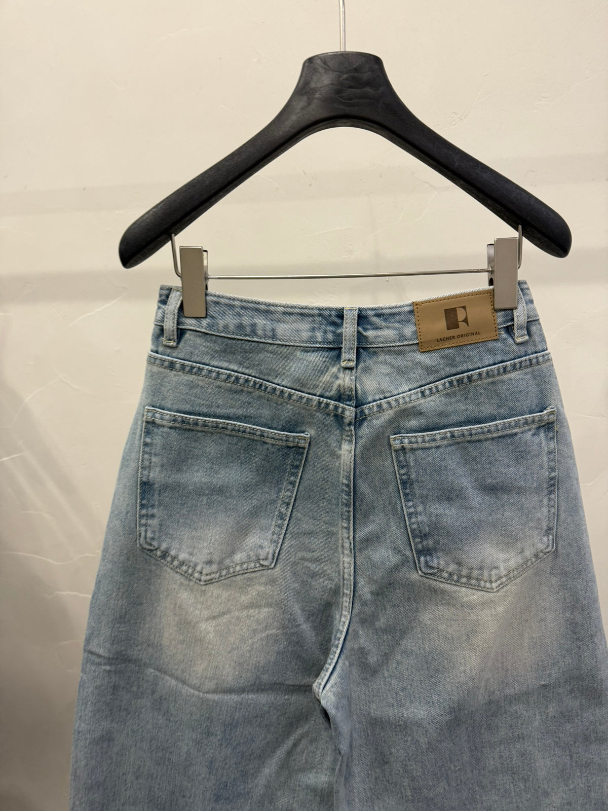 LACHER Women's Relaxed Fit Washed Vintage Denim Jeans - Cropped Straight Leg Gradient Pants