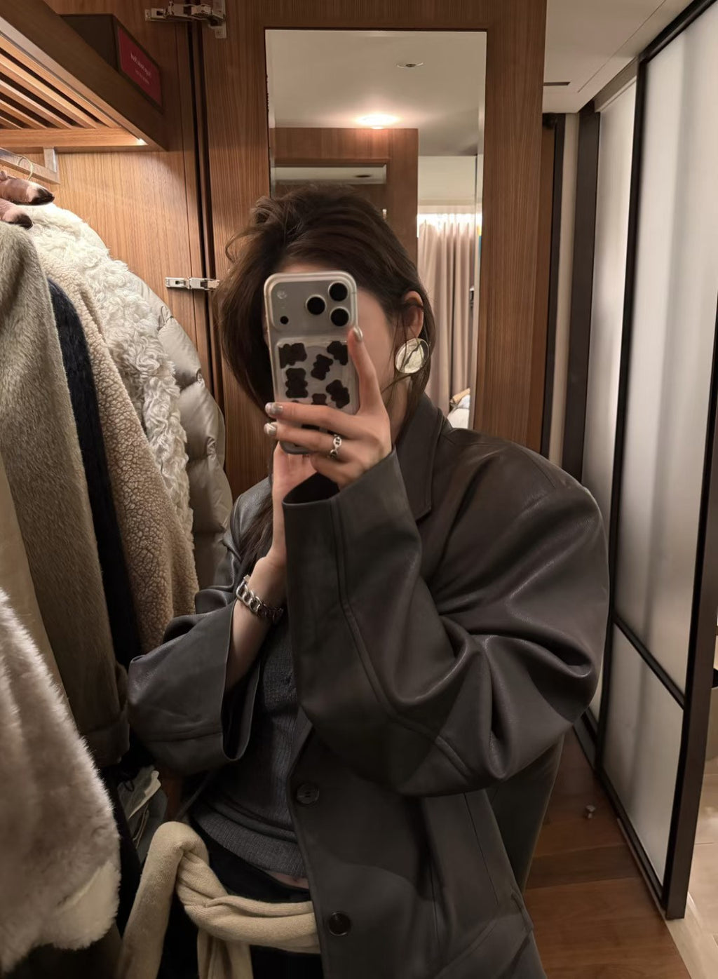 LACHER Premium Distressed Oil-Waxed Leather Blazer - Vintage Oversized Broad-Shoulder Friendly Spring Suit