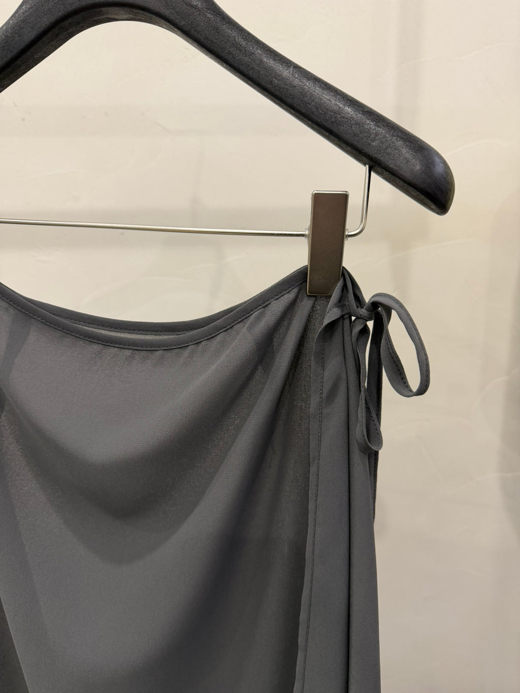 LACHER 2026 Spring Niche Layering Skirt Curtain Elegant Drape Slit Midi Skirt