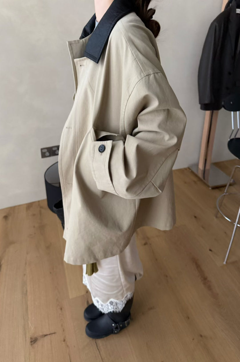 Elegant Contrast Panel Trench Coat - Premium Spring Lapel Single-Breasted Mid-Length Overcoat