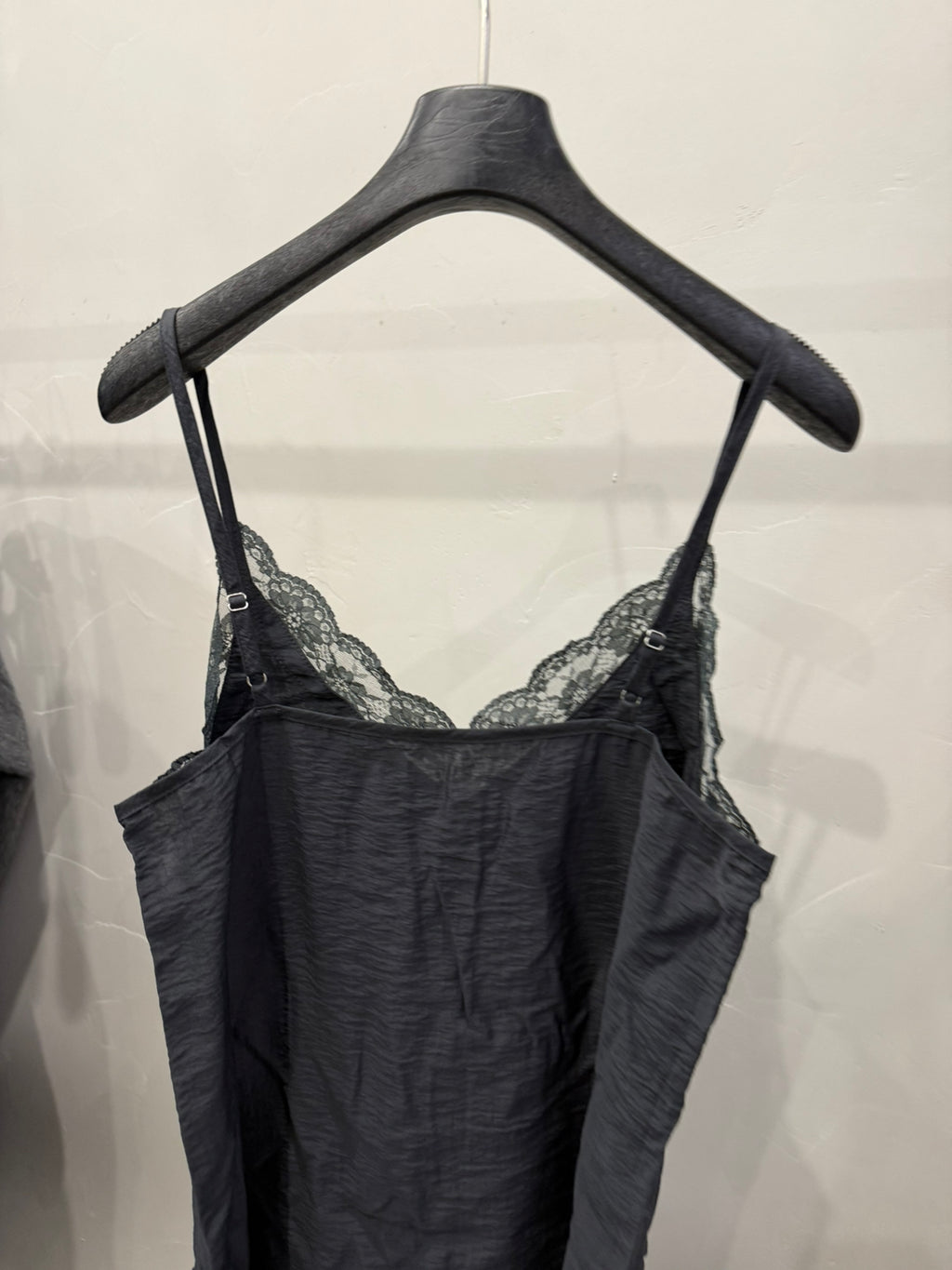 LACHER Elegant Lace Splicing Cami Dress - Versatile Solid Color Midi Slip Dress