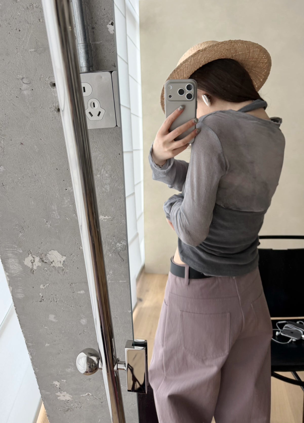 LACHER Trending Women's Tie-Dye Round Neck Long Sleeve T-Shirt - Loose Fit Versatile Spring Top