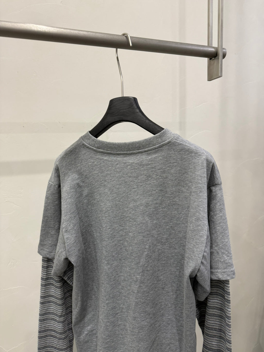 2026 Early Spring LACHER Elegant Faux Two-Piece Striped Round Neck Loose Fit Long Sleeve T-Shirt