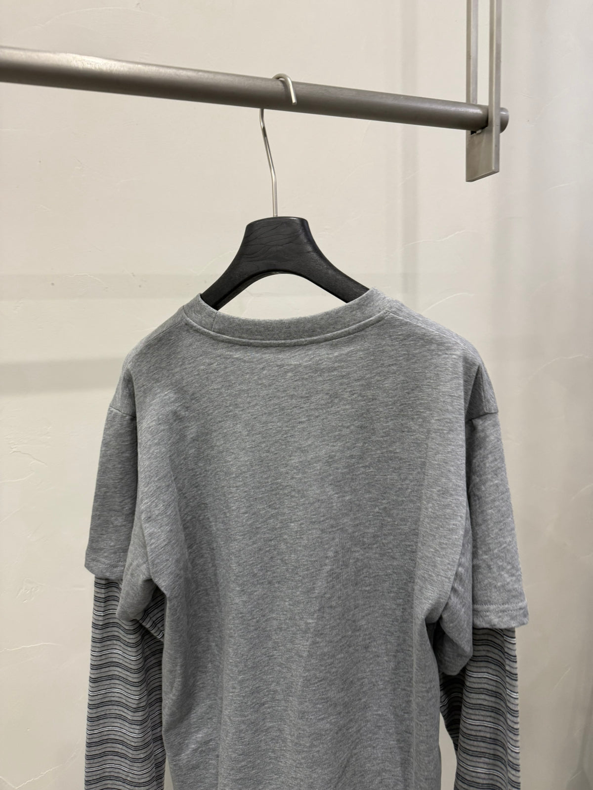 2026 Early Spring LACHER Elegant Faux Two-Piece Striped Round Neck Loose Fit Long Sleeve T-Shirt