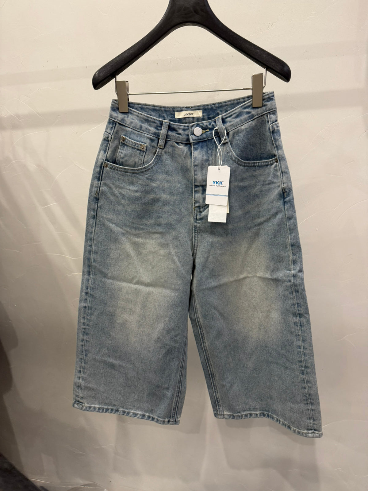 LACHER Women's Relaxed Fit Washed Vintage Denim Jeans - Cropped Straight Leg Gradient Pants