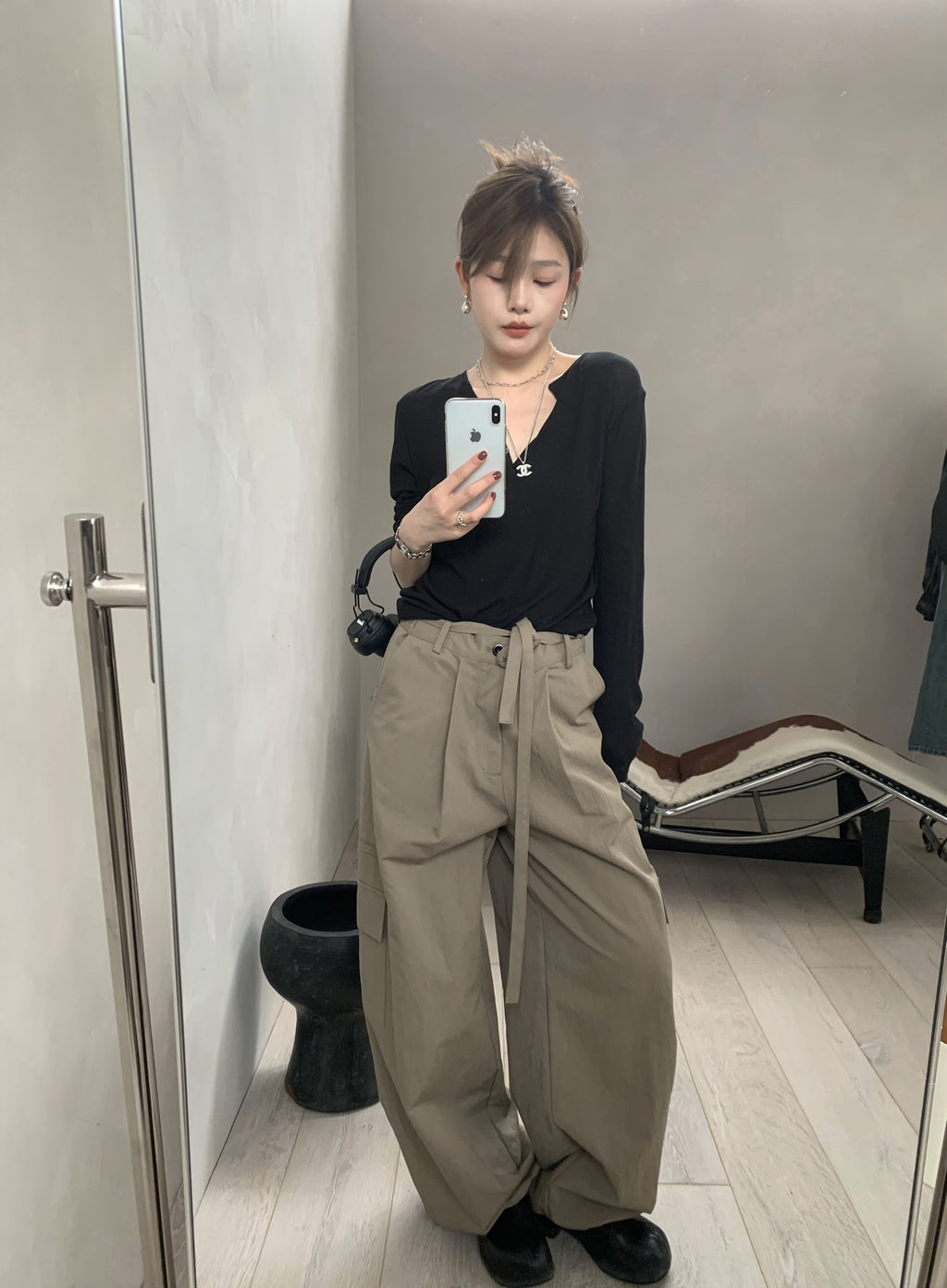 Premium Korean Style V-Neck Long Sleeve Basic Top - Elegant Loose Fit Autumn Blouse