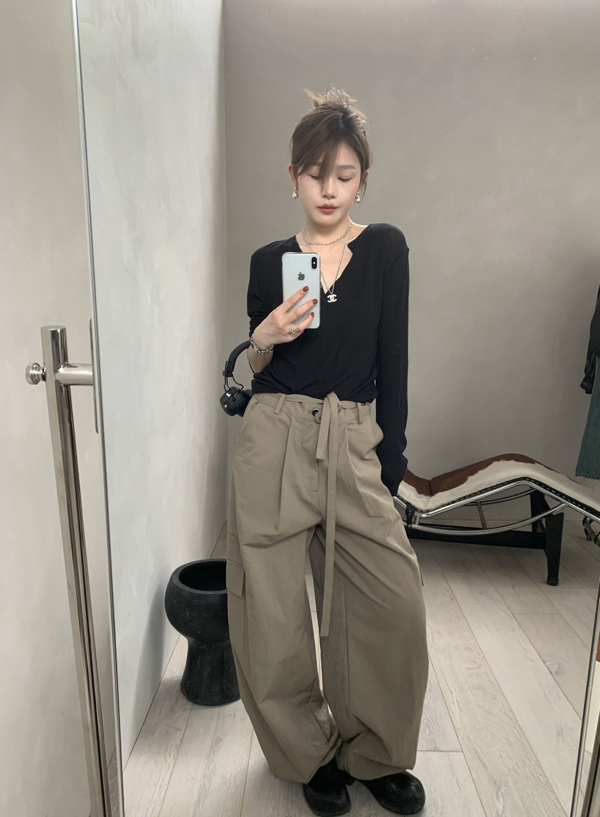 Premium Korean Style V-Neck Long Sleeve Basic Top - Elegant Loose Fit Autumn Blouse