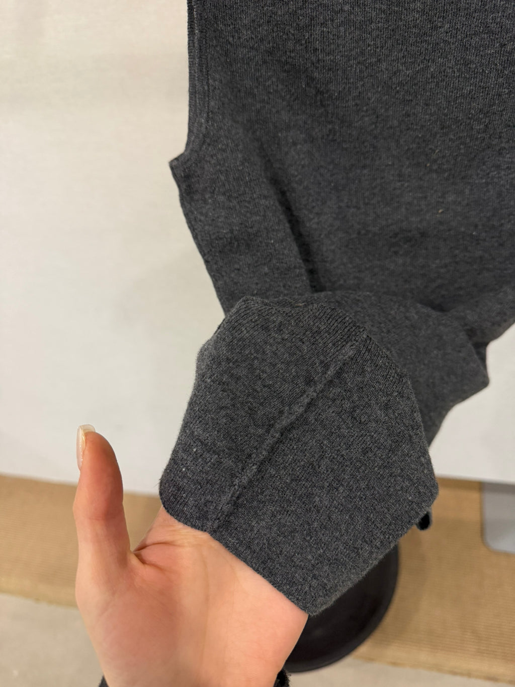 LACHER Women's Seamless Skin-Friendly Tank Top - Armpit Smoothing Crossed Strap Summer Sleeveless Top