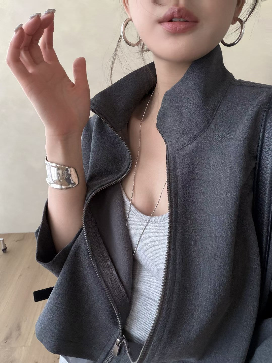 Little Red Book Trending! [LACHER] High-Intellect Style! Commuter & Daily Ready! Unique Stand Collar Mesh-Spliced Zipper Fashion Short Suit Jacket 371D020# SYYY